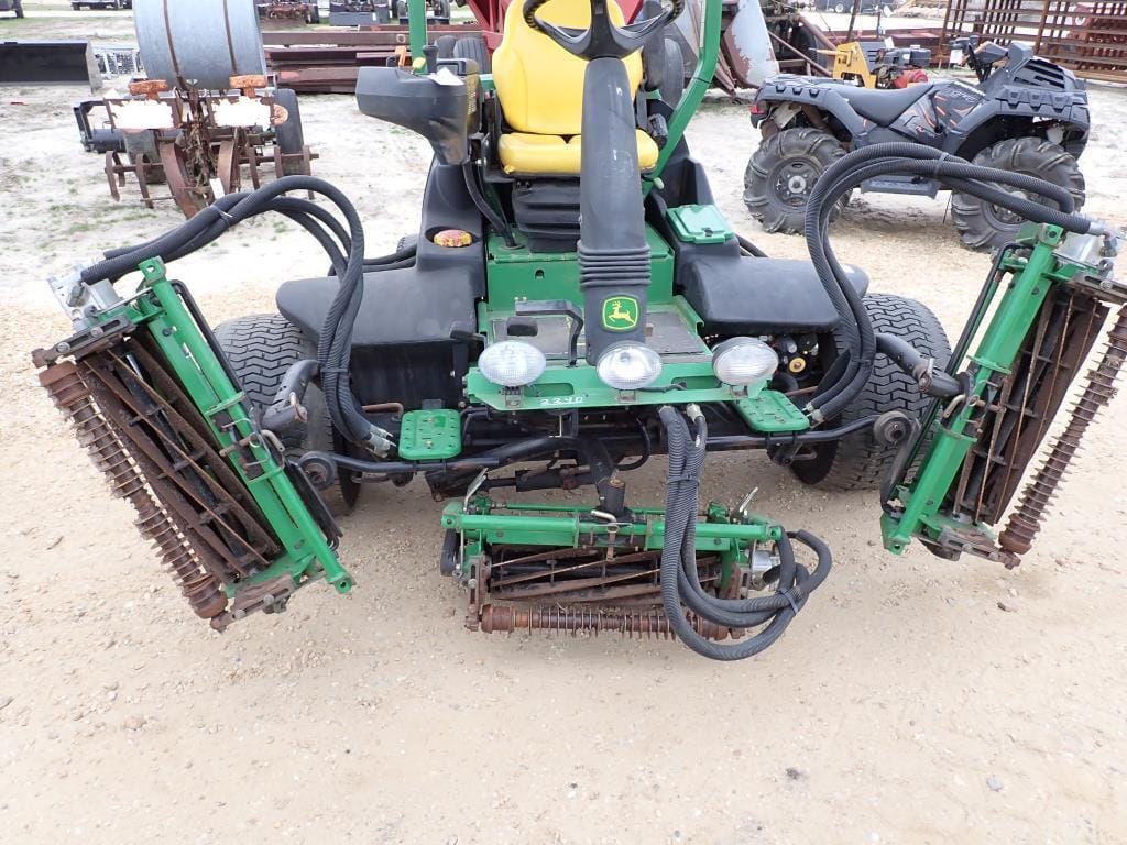 John Deere 7700 Equipment Image0