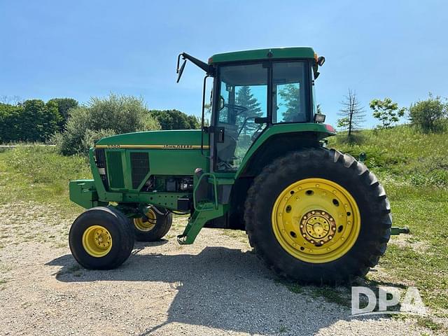 Image of John Deere 7700 equipment image 2