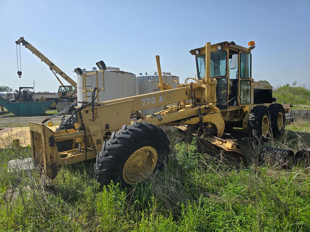 Image of John Deere 770A Primary image