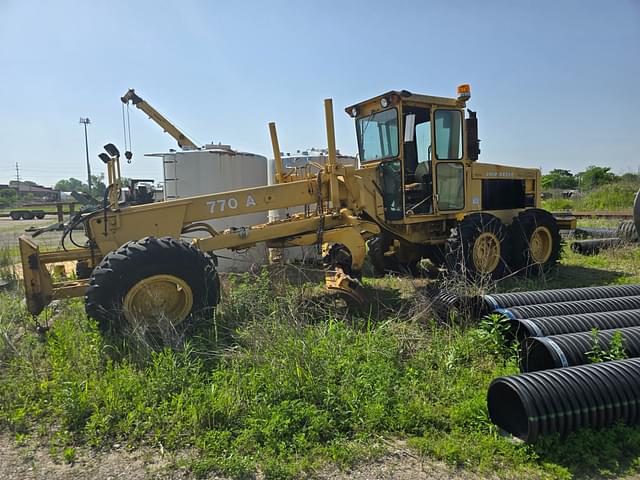 Image of John Deere 770A equipment image 3