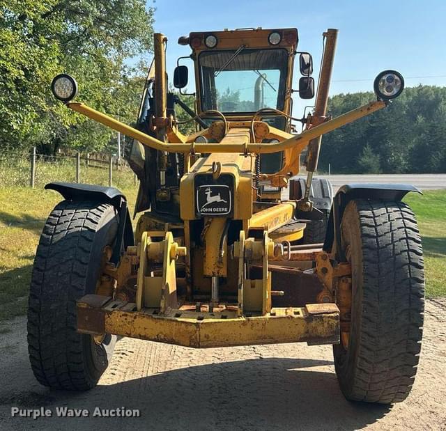Image of John Deere 770A equipment image 1