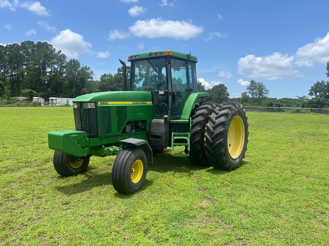 Image of John Deere 7710 Primary image