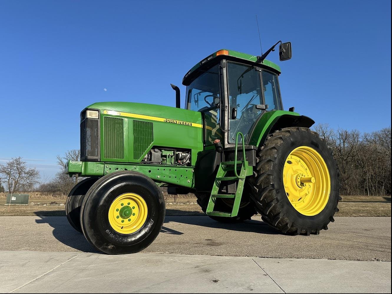 Main image John Deere 7710