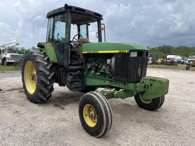 Image of John Deere 7710 equipment image 4