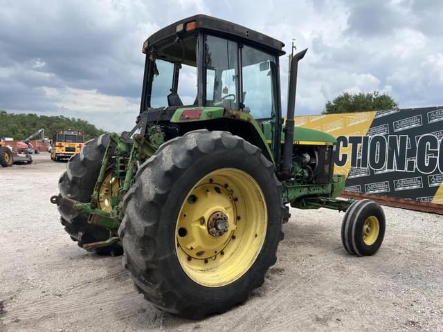 Image of John Deere 7710 equipment image 3