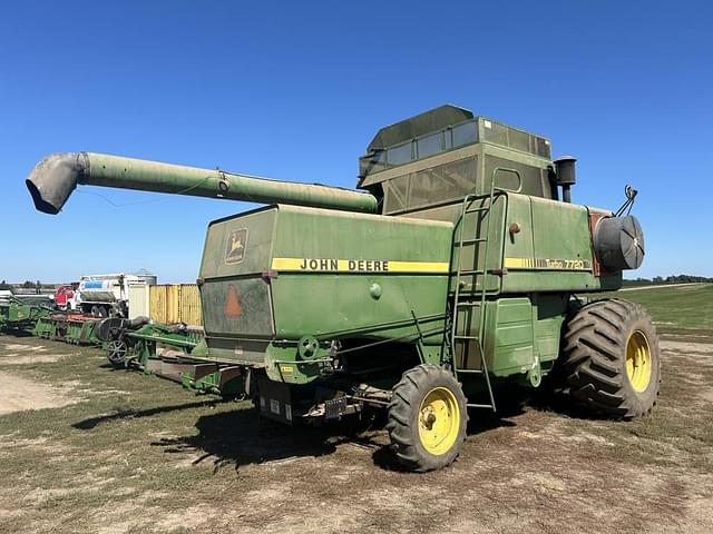 Image of John Deere Turbo 7720 equipment image 2