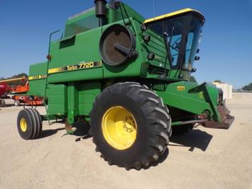 Main image John Deere Turbo 7720