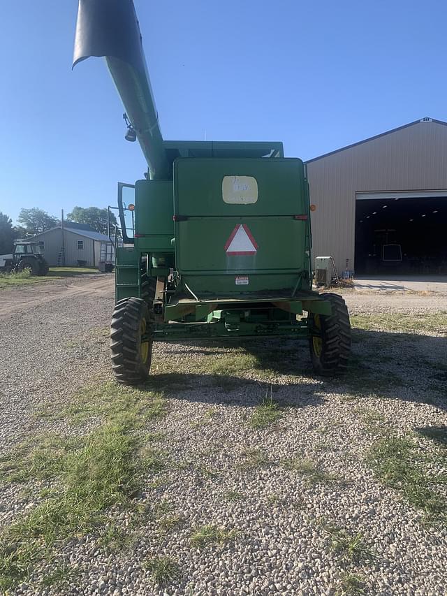 Image of John Deere 7720 equipment image 1