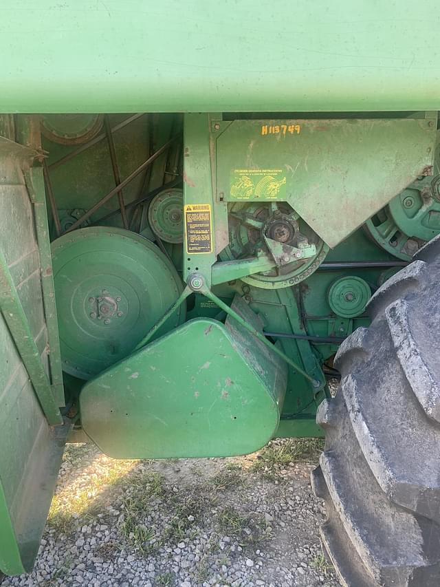 Image of John Deere 7720 equipment image 4