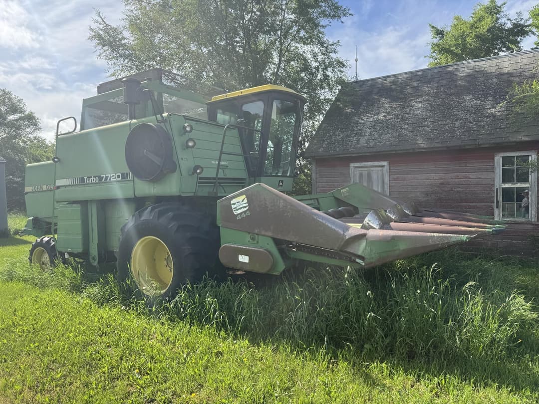 Image of John Deere 7720 Primary image
