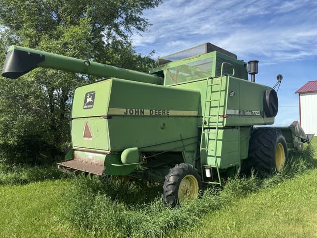 Image of John Deere 7720 equipment image 4