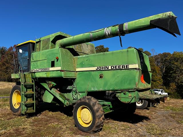 Image of John Deere 7720 equipment image 2