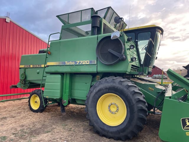 Image of John Deere 7720 equipment image 3