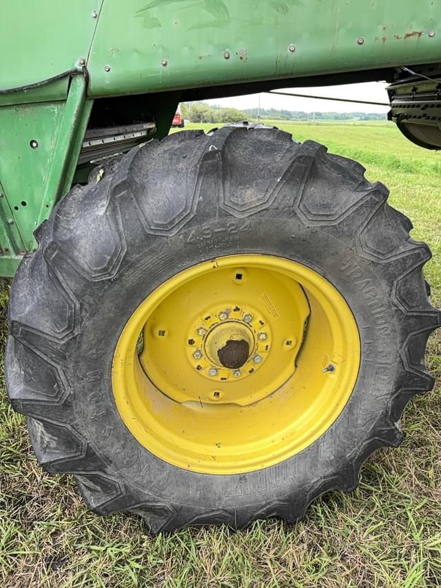Image of John Deere 7720 equipment image 3