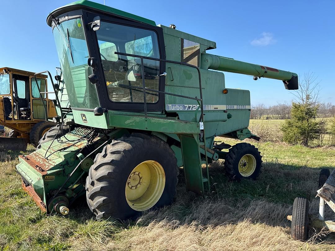 Image of John Deere Turbo 7720 Primary image