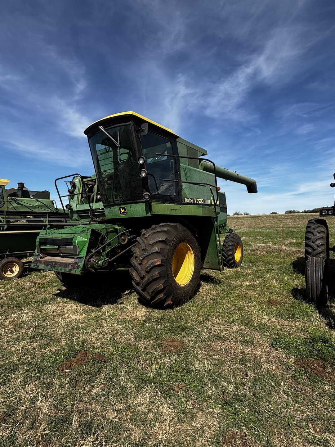 Image of John Deere 7720 Primary image