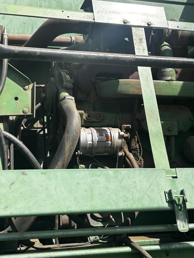 Image of John Deere 7720 equipment image 4