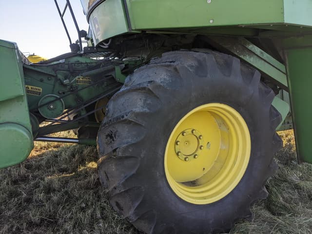 Image of John Deere Turbo 7720 equipment image 1