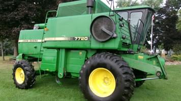 Main image John Deere 7720 Titan II