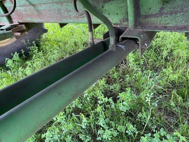 Image of John Deere Turbo 7720 equipment image 4