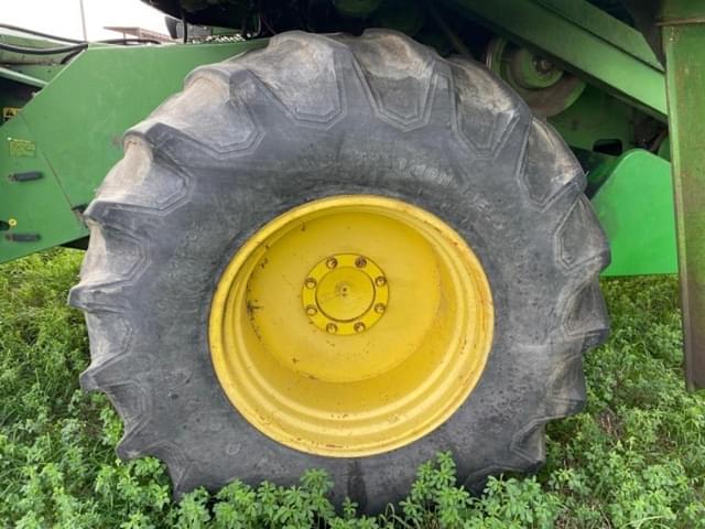 Image of John Deere Turbo 7720 equipment image 1