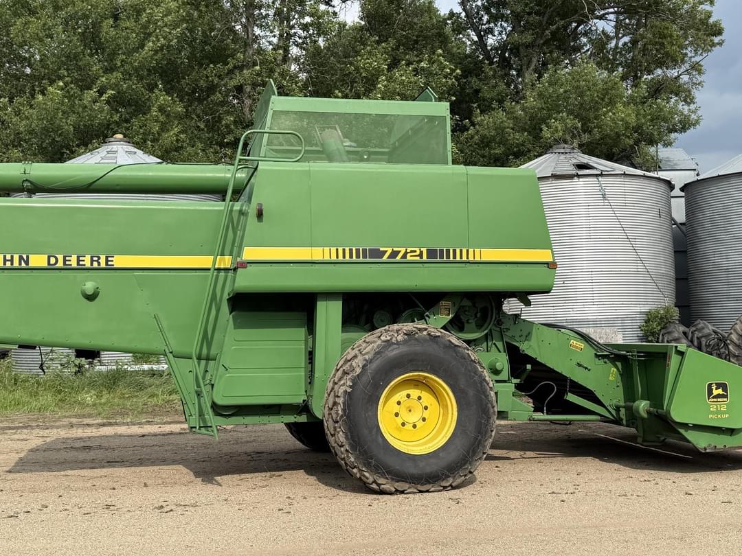 Image of John Deere 7721 Primary image