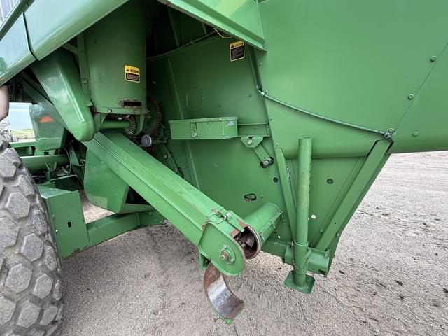 Image of John Deere 7721 equipment image 3