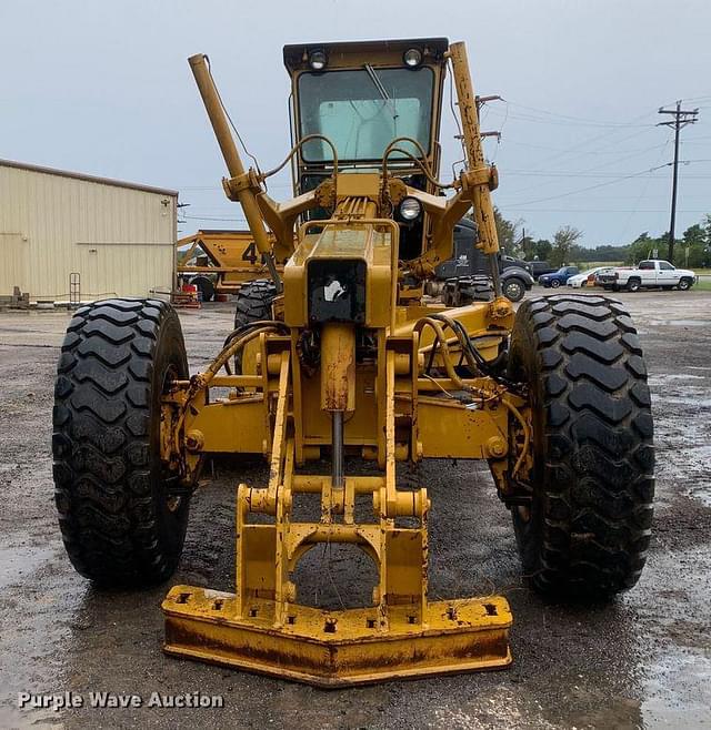 Image of John Deere 772A equipment image 1