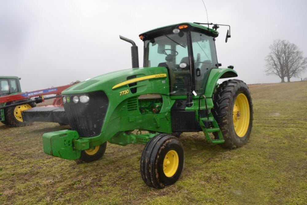Main image John Deere 7730