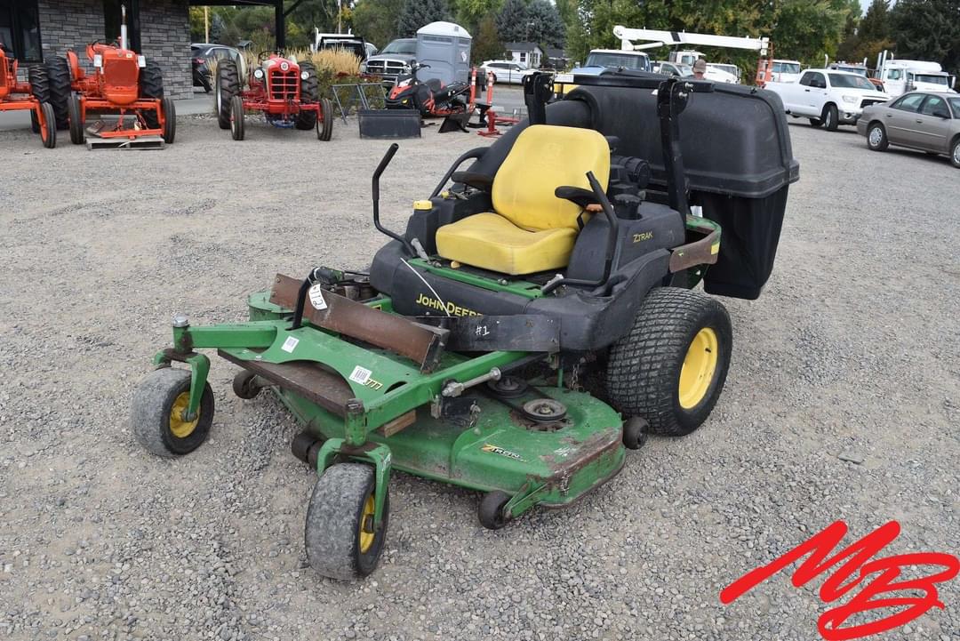 Image of John Deere 777 Primary image