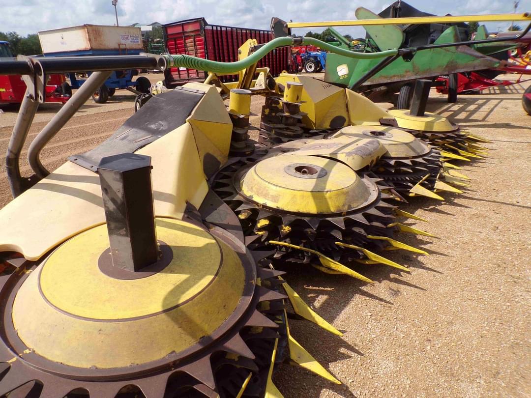 Image of John Deere 778 Primary image