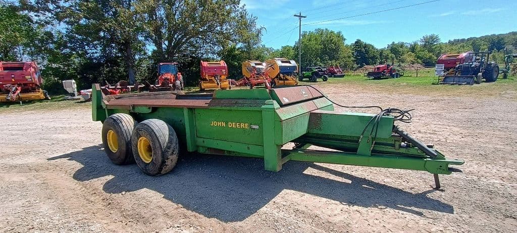 Image of John Deere 780 Primary image