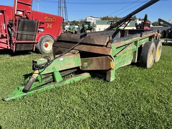 Image of John Deere 780 equipment image 1