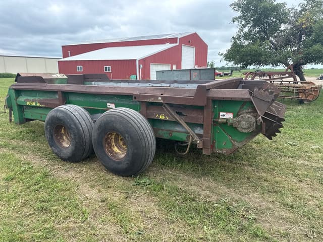 Image of John Deere 780 equipment image 2