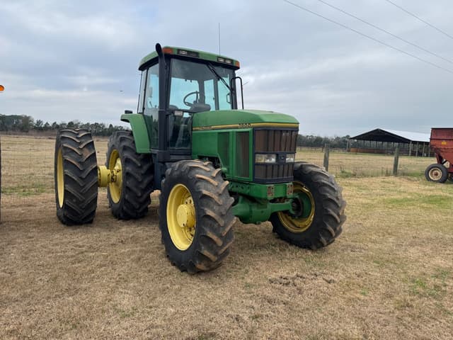 Image of John Deere 7800 equipment image 1