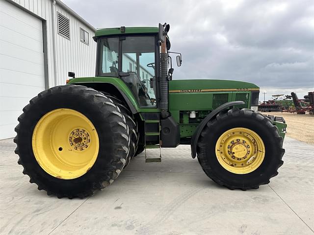 Image of John Deere 7800 equipment image 1