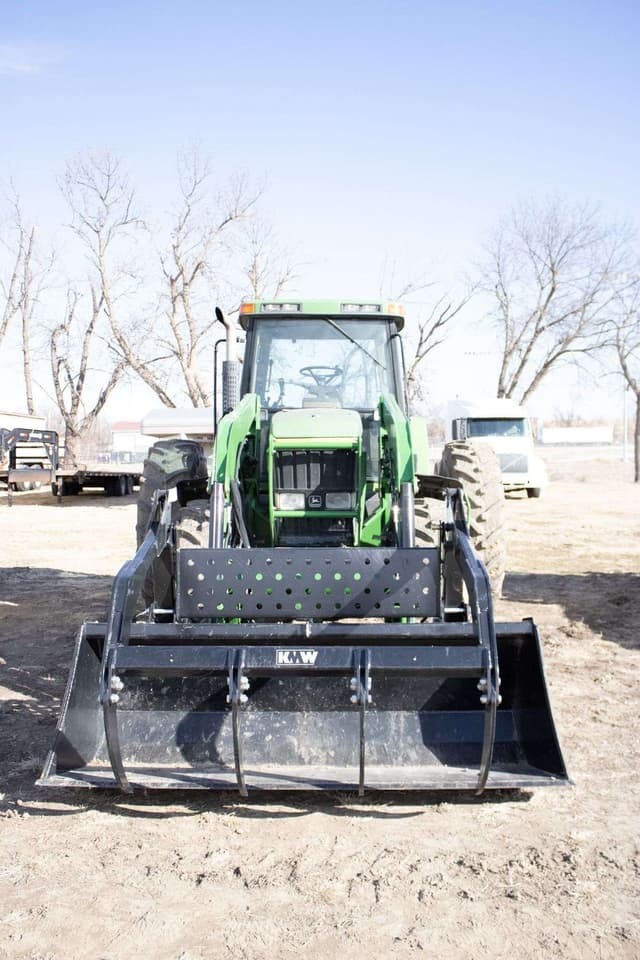 Image of John Deere 7800 equipment image 2