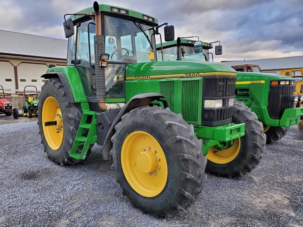 Main image John Deere 7800