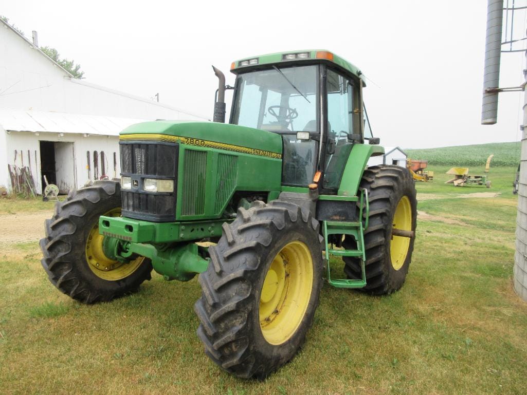 Main image John Deere 7800