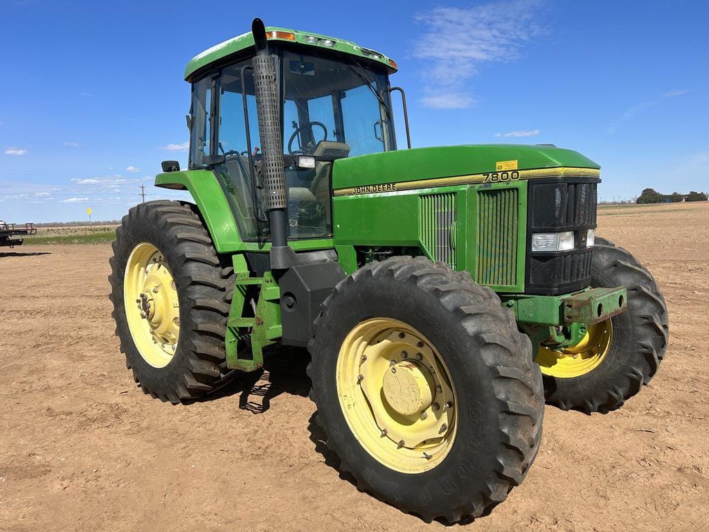 Main image John Deere 7800