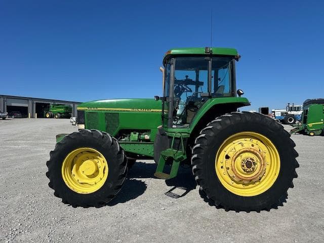 Image of John Deere 7800 equipment image 1