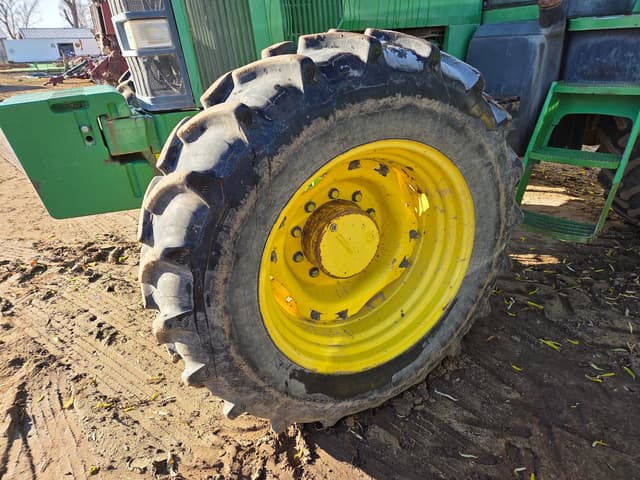 Image of John Deere 7800 equipment image 3