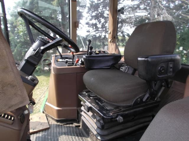 Image of John Deere 7800 equipment image 4