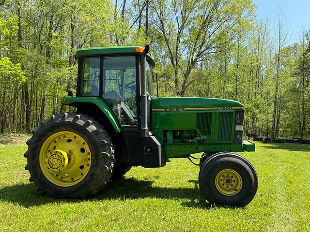 Image of John Deere 7800 equipment image 2