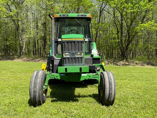 Image of John Deere 7800 equipment image 4