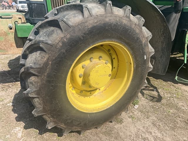 Image of John Deere 7800 equipment image 1