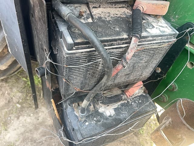 Image of John Deere 7800 equipment image 4