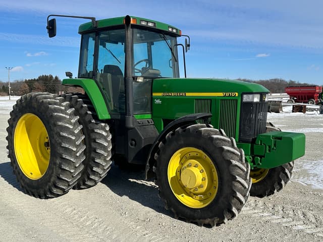 Image of John Deere 7810 equipment image 3