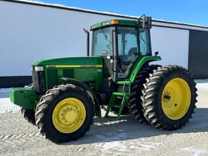 1998 John Deere 7810 Image