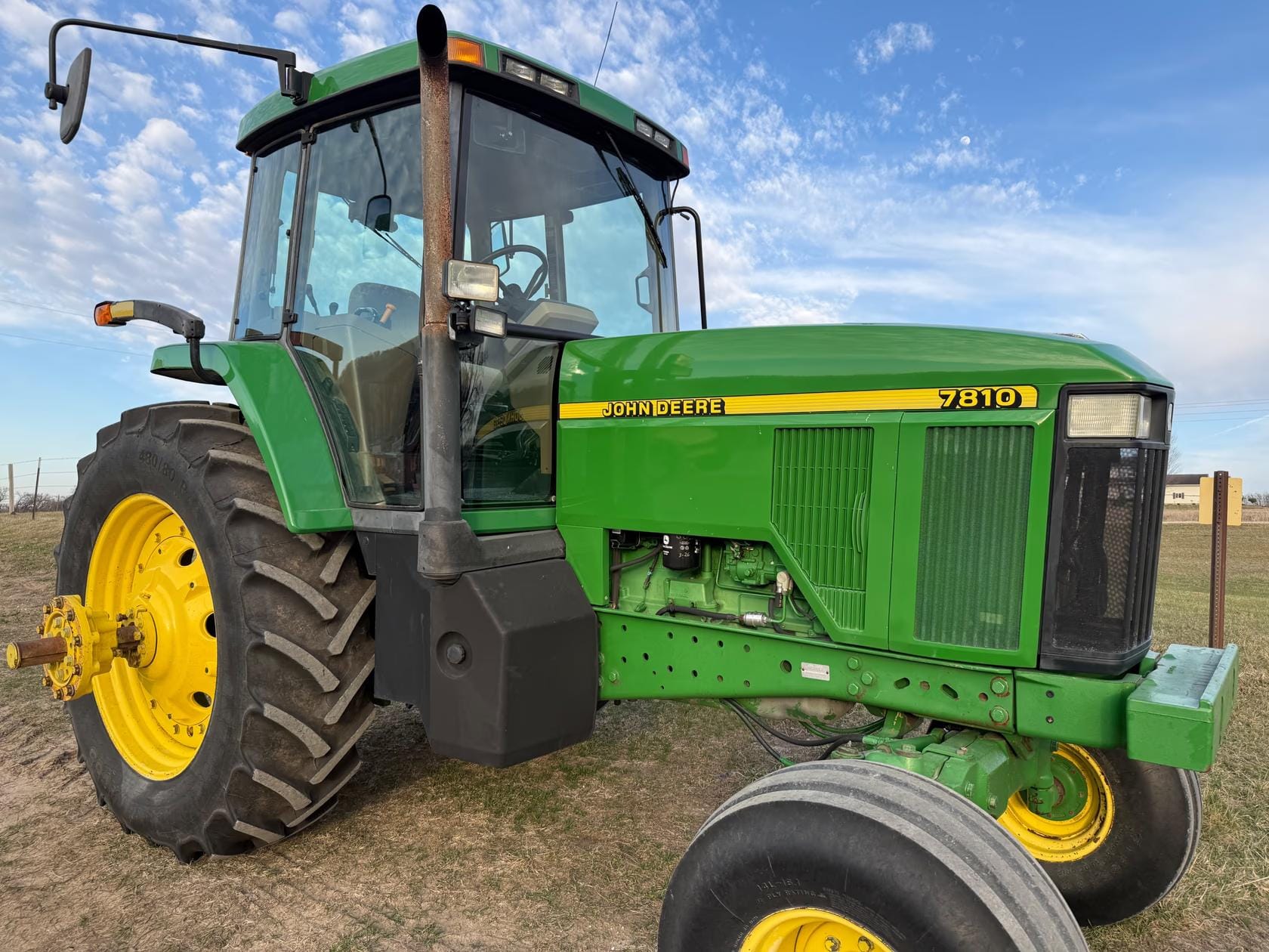 2002 John Deere 7810 Equipment Image0